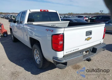 2015 Chevrolet Silverado 1500 1Lt z USA, uszkodzony, nr VIN 1GCVKREC1FZ158276